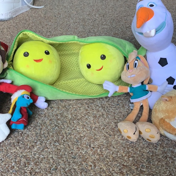 Stuffed animals BuNDLE!! - Picture 3 of 4